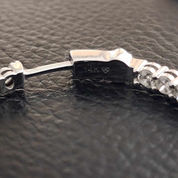 IN AND OUT DIAMOND HOOPS 7 CARATS - Picture 4 of 5